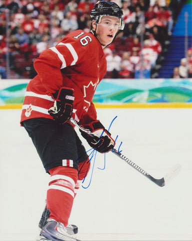 JONATHAN TOEWS SIGNED TEAM CANADA 8X10 PHOTO 3