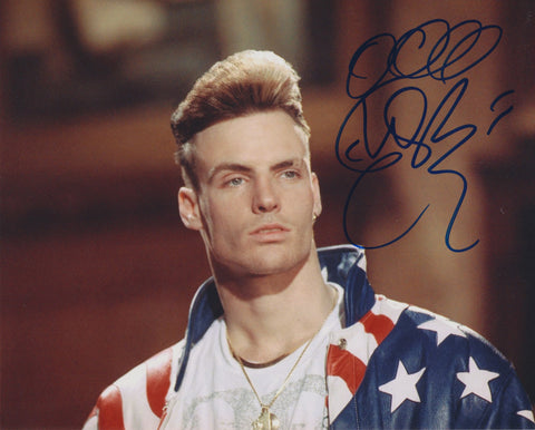 VANILLA ICE SIGNED 8X10 PHOTO 10