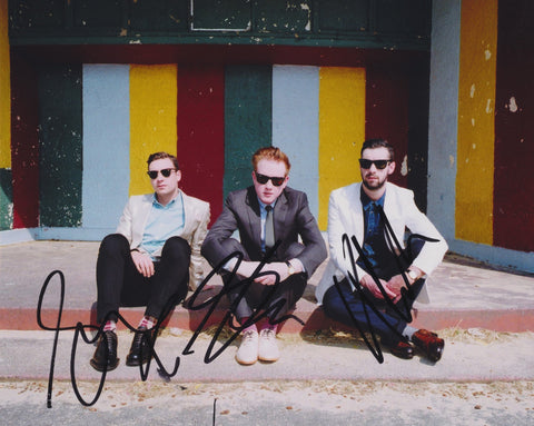 TWO DOOR CINEMA CLUB SIGNED 8X10 PHOTO 2