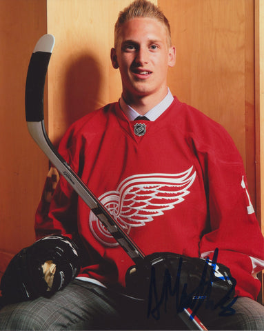 ANTHONY MANTHA SIGNED DETROIT RED WINGS 8X10 PHOTO