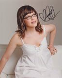 LISA LOEB SIGNED 8X10 PHOTO 2