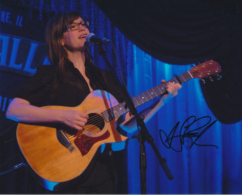 LISA LOEB SIGNED 8X10 PHOTO 4