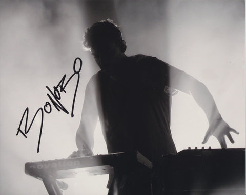 BONOBO SIGNED 8X10 PHOTO SIMON GREEN 5