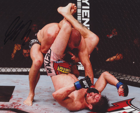 GEORGE ST PIERRE SIGNED UFC 8X10 PHOTO 4