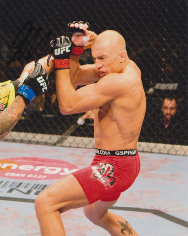 GEORGE ST PIERRE SIGNED UFC 8X10 PHOTO