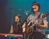 TEGAN AND SARA SIGNED 8X10 PHOTO 10