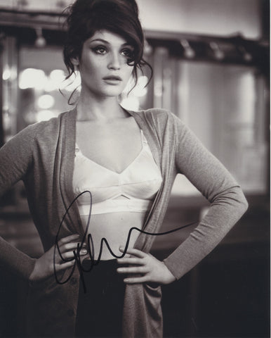 GEMMA ARTERTON SIGNED 8X10 PHOTO 6