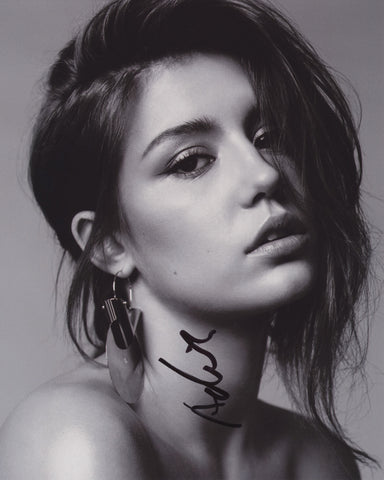 ADELE EXARCHOPOULOS SIGNED 8X10 PHOTO 2