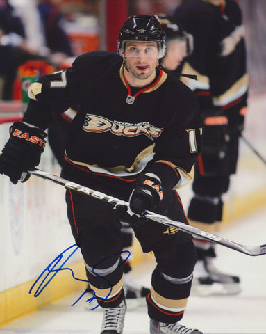 LUBOMIR VISNOVSKY SIGNED ANAHEIM DUCKS 8X10 PHOTO