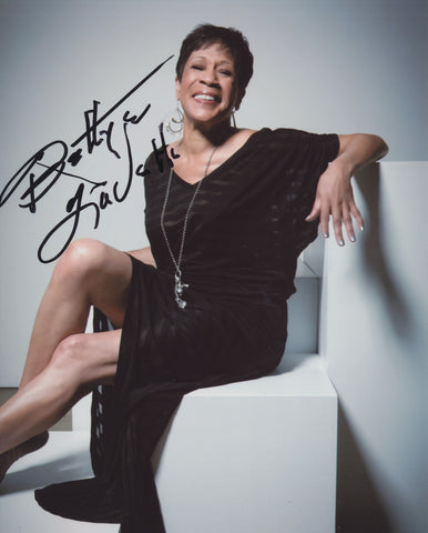 BETTYE LAVETTE SIGNED 8X10 PHOTO 3