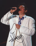 K.D. LANG SIGNED 8X10 PHOTO