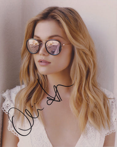 OLIVIA HOLT SIGNED 8X10 PHOTO