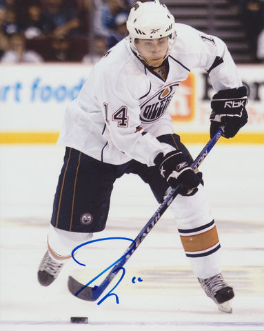 JORDAN EBERLE SIGNED EDMONTON OILERS 8X10 PHOTO 3