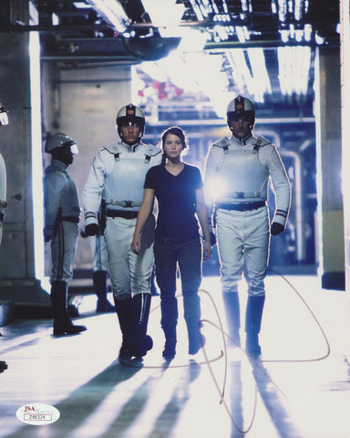 JENNIFER LAWRENCE SIGNED HUNGER GAMES 8X10 PHOTO JSA