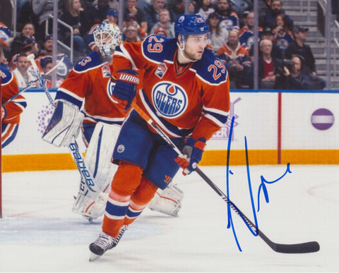 LEON DRAISAITL SIGNED EDMONTON OILERS 8X10 PHOTO