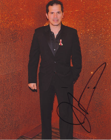 JOHN LEGUIZAMO SIGNED 8X10 PHOTO