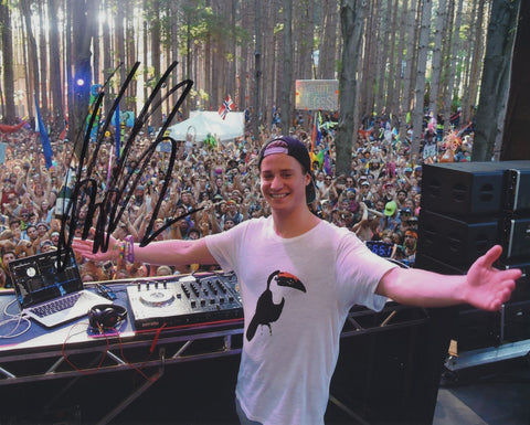 KYGO SIGNED 8X10 PHOTO 2