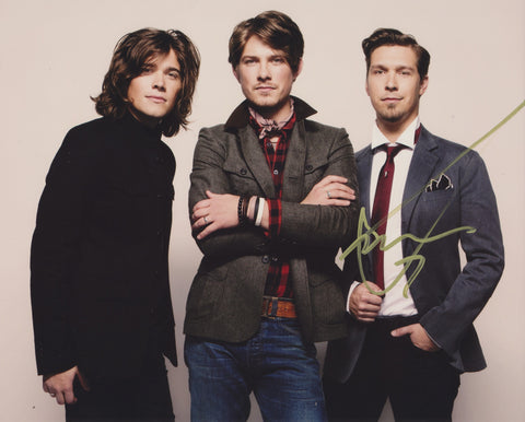 ISAAC HANSON SIGNED HANSON 8X10 PHOTO 2