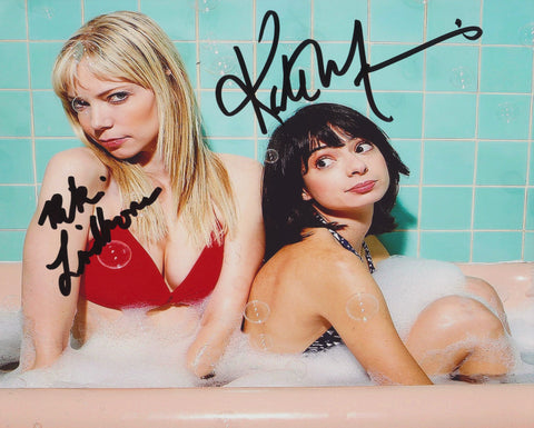 RIKI LINDHOME & KATE MICUCCI SIGNED GARFUNKEL AND OATES 8X10 PHOTO 4