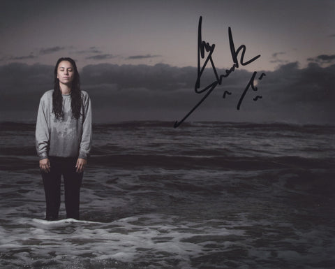 AMY SHARK SIGNED 8X10 PHOTO 8