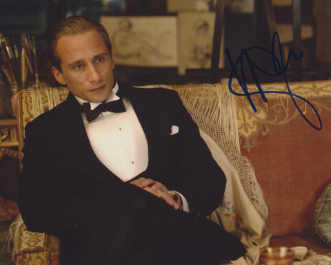 MATTHIAS SCHOENAERTS SIGNED THE DANISH GIRL 8X10 PHOTO