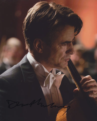 DERMOT MULRONEY SIGNED MOZART IN THE JUNGLE 8X10 PHOTO