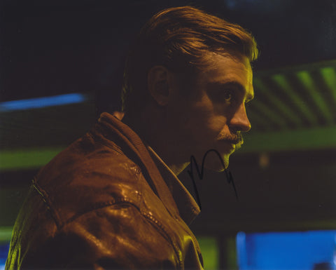 BOYD HOLBROOK SIGNED NARCOS 8X10 PHOTO