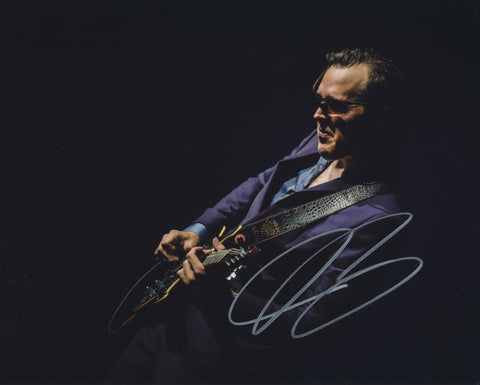 JOE BONAMASSA SIGNED 8X10 PHOTO 4