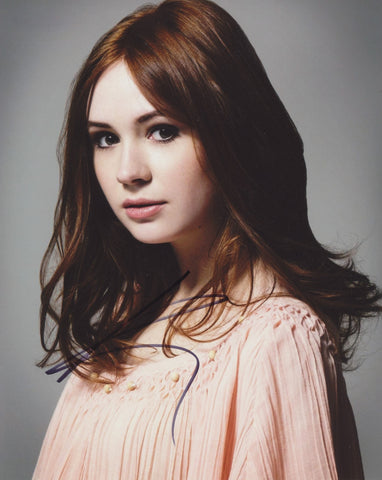 KAREN GILLAN SIGNED 8X10 PHOTO 2