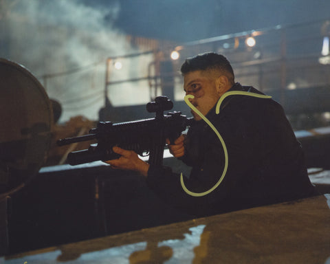 JON BERNTHAL SIGNED THE PUNISHER 8X10 PHOTO 2