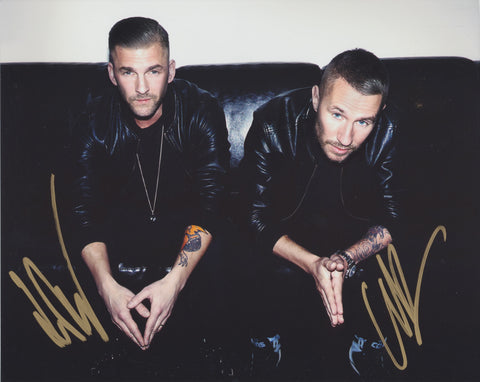 GALANTIS SIGNED 8X10 PHOTO 3