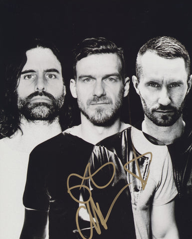 MIIKE SNOW SIGNED 8X10 PHOTO 2