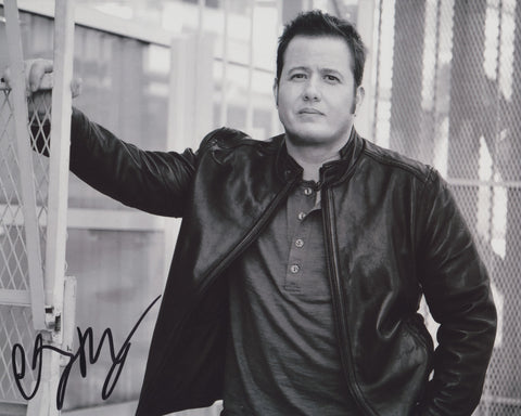 CHAZ BONO SIGNED 8X10 PHOTO 2