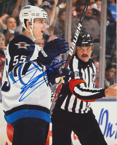 MARK SCHEIFELE SIGNED WINNIPEG JETS 8X10 PHOTO 3