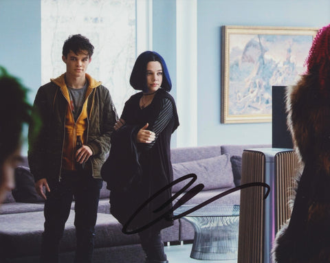 CURRAN WALTERS SIGNED TITANS 8X10 PHOTO