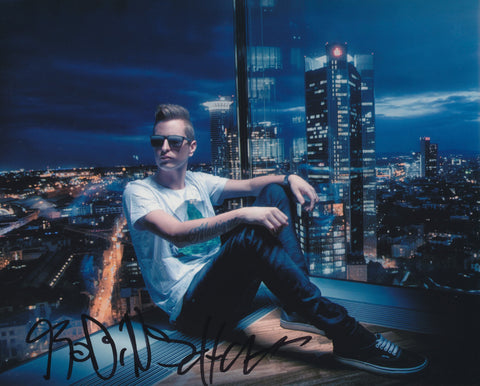 ROBIN SCHULZ SIGNED 8X10 PHOTO 3