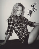 KELLEY JAKLE SIGNED 8X10 PHOTO