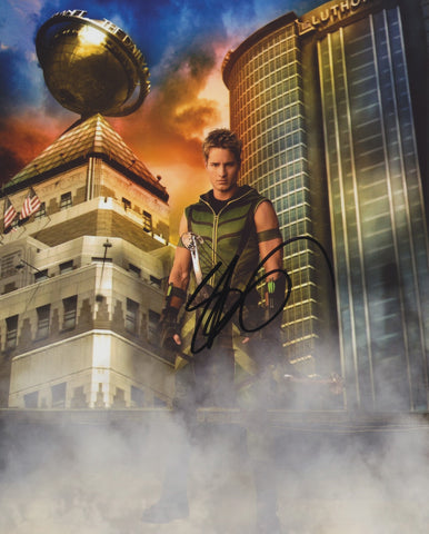 JUSTIN HARTLEY SIGNED SMALLVILLE 8X10 PHOTO 4