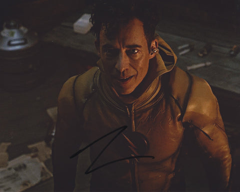 TOM CAVANAGH SIGNED THE FLASH 8X10 PHOTO 4