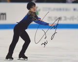 SHOMA UNO SIGNED FIGURE SKATING 8X10 PHOTO