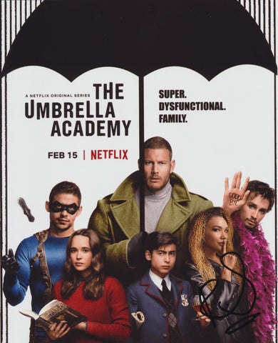 ROBERT SHEEHAN SIGNED THE UMBRELLA ACADEMY 8X10 PHOTO
