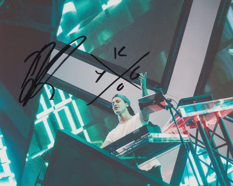 KYGO SIGNED 8X10 PHOTO