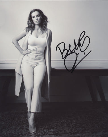 BETTY GILPIN SIGNED 8X10 PHOTO