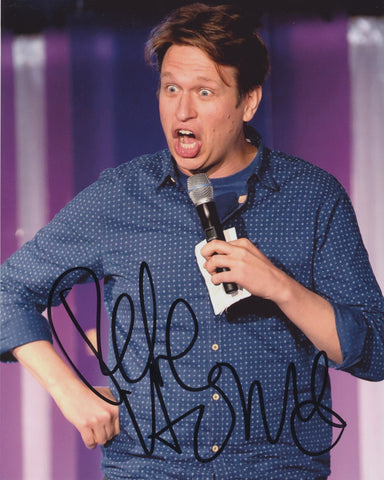 PETE HOLMES SIGNED 8X10 PHOTO
