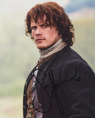 SAM HEUGHAN SIGNED OUTLANDER 8X10 PHOTO 2