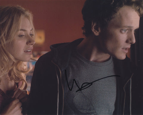 IMOGEN POOTS SIGNED FRIGHT NIGHT 8X10 PHOTO