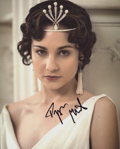 TUPPENCE MIDDLETON SIGNED WAR AND PEACE 8X10 PHOTO 2