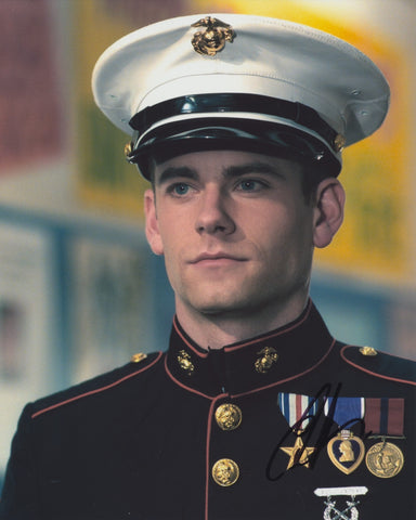 ERIC JOHNSON SIGNED SMALLVILLE 8X10 PHOTO 4