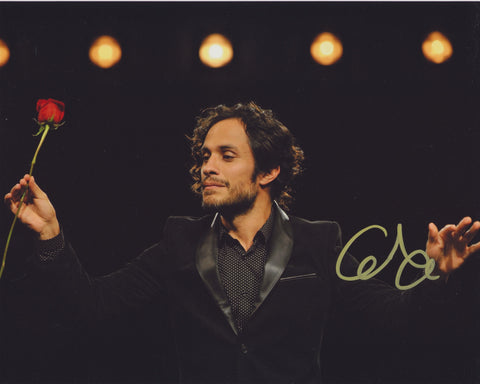 GAEL GARCIA BERNAL SIGNED MOZART IN THE JUNGLE 8X10 PHOTO 2