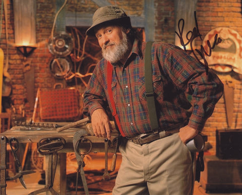 RED GREEN SIGNED THE RED GREEN SHOW 8X10 PHOTO 4